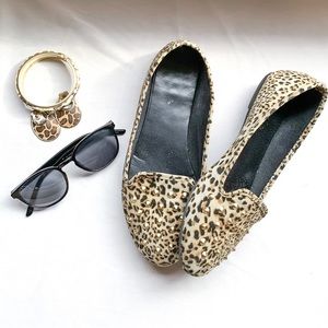 Cheetah print flats ( size 7 )